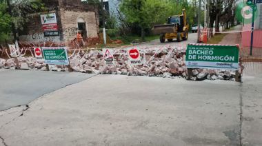 Avanza el plan de bacheo con hormigón en más de 20 puntos de la ciudad