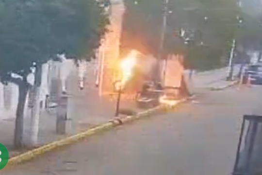 VIDEO: Así fue el momento en el que se prendió fuego