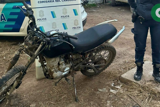TIENE 14 AÑOS Y “SE DEDICA” A ROBAR MOTOS EN EL BARRIO