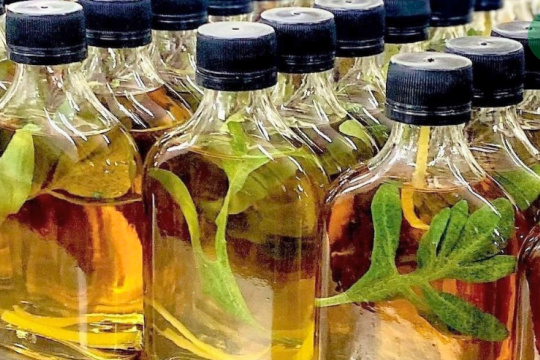 1 de agosto: Día de la Pachamama y la tradición de la Caña con ruda 