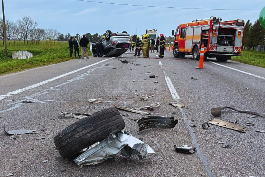 Choque y vuelco en la Ruta 205