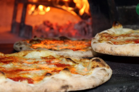 Se viene la noche de las pizzerías