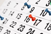 Findes de semana largos 2026: el calendario completo para planificar escapadas