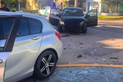 Choque entre dos vehículos en el centro de Cañuelas