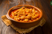 Almuerzo solidario en el Hogar San José