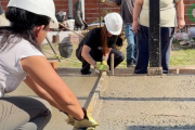 Alumnos del curso de albañil del CFL construyen su nueva aula